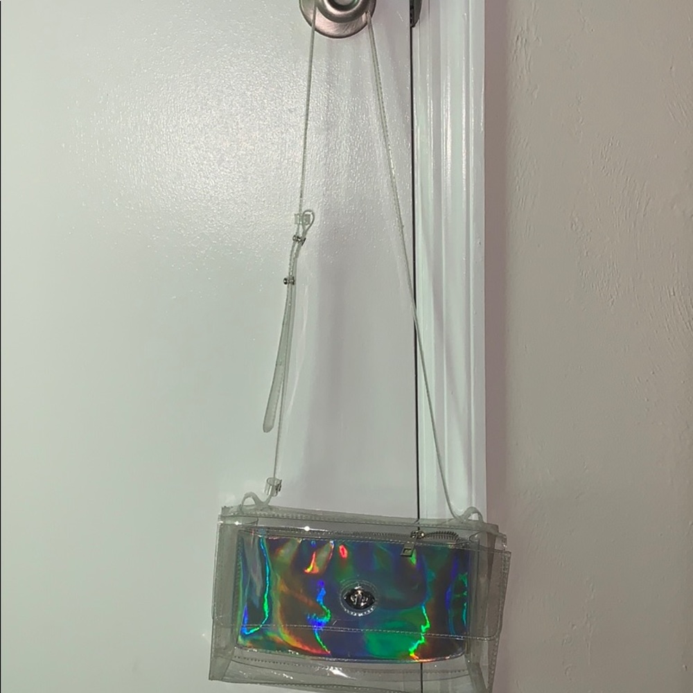 Clear purse! ...With hologram wallet included. - Picture 2 of 6